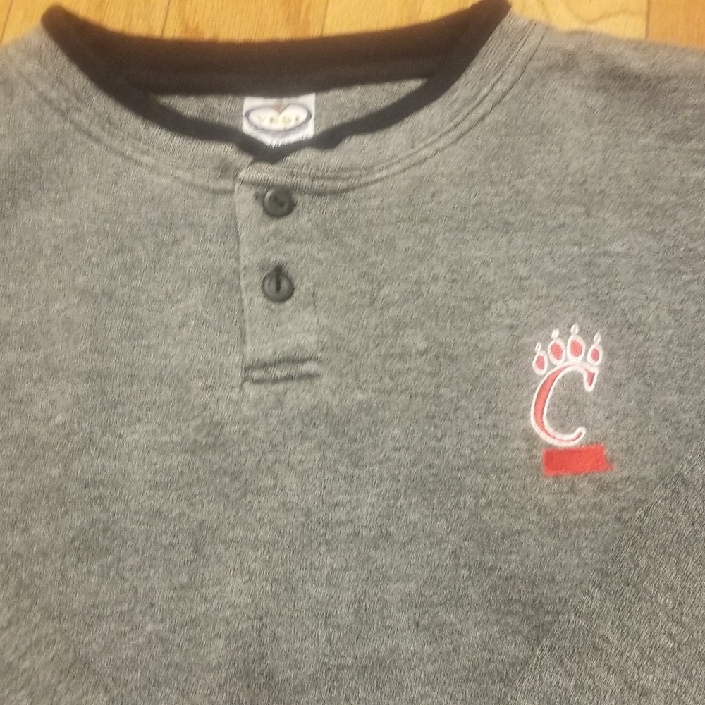Large Vintage Rare University of Cincinnati UC Sweatshirt excellent  condition